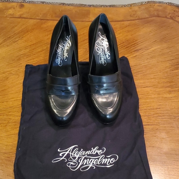 NEW Alejandro Ingelmo loafer heels - Picture 9 of 10